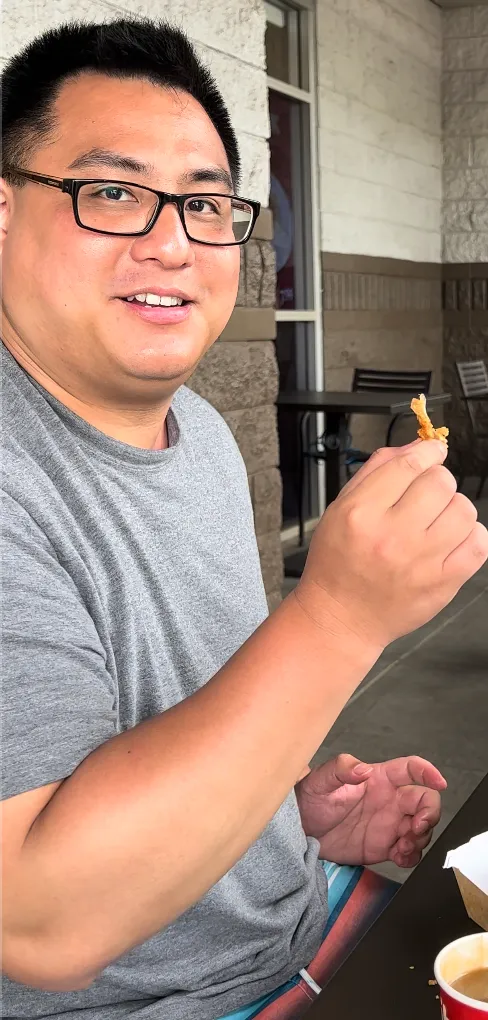 Oscar Poon in 2024, weighing 310 LBS before adopting the LS Diet low-starch, low-sugar lifestyle